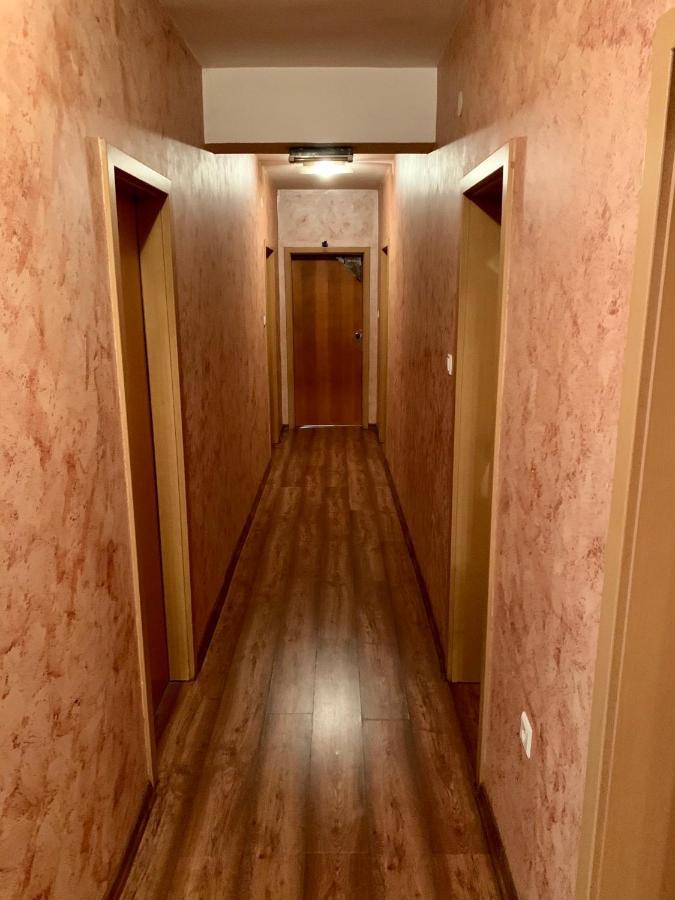 Hotel Brkic Sarajevo Airport - Free Parking Bagian luar foto